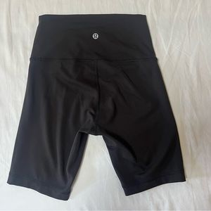 Lululemon Wunder Train High-Rise Bike Short 6”